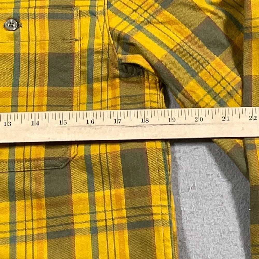 The North Face Plaid Flannel Shirt Men Small Yellow‎ Olive Gorpcore Hiking NWT